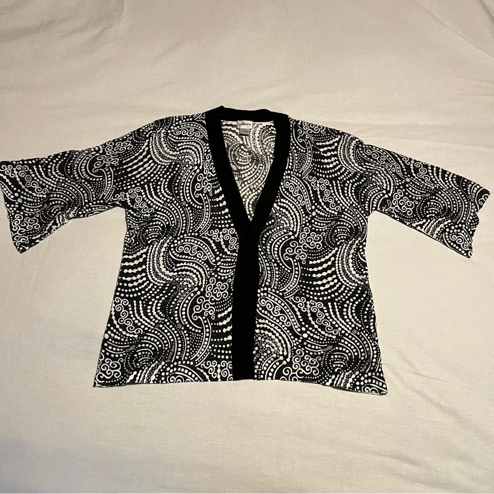 Chicos Womens Blouse Shirt White Black Size 3 Long Sleeve Shawl
